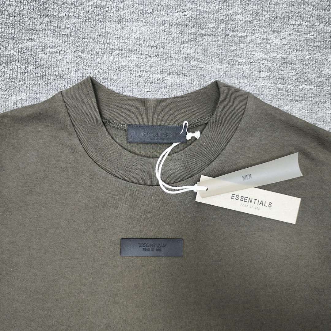Fear of God T-Shirt Style 015 detail view 6