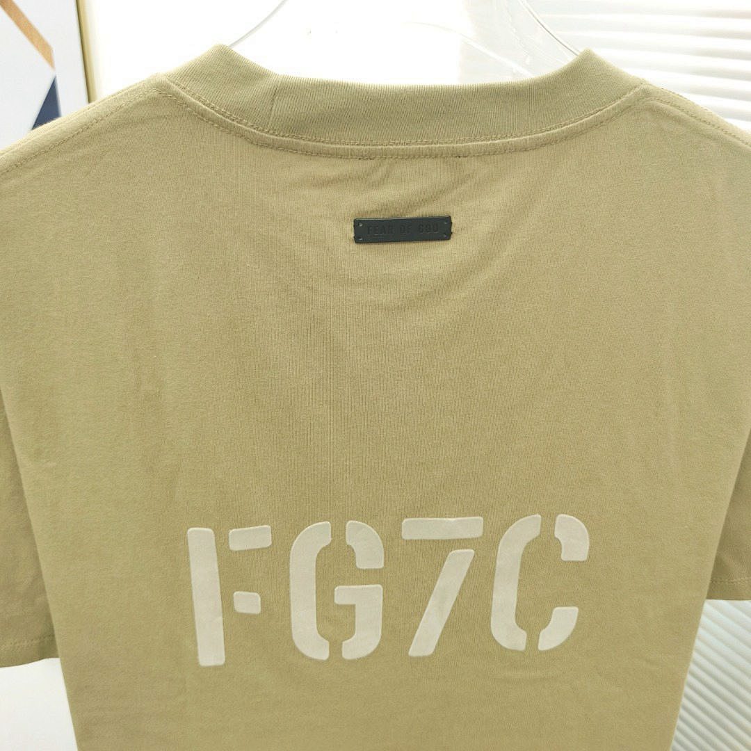 Fear of God T-Shirt Style 016 detail view 6