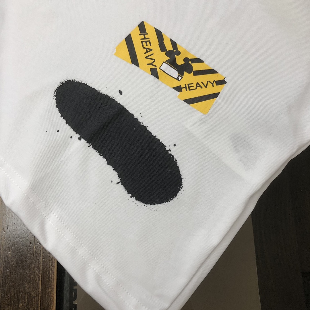 Off-White T-Shirt Style 018 detail view 3