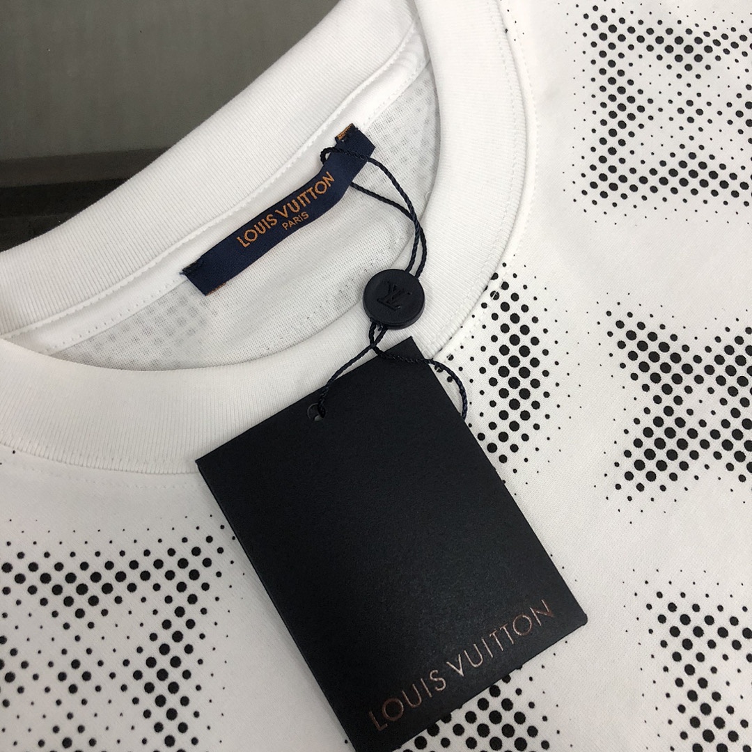Louis Vuitton T-Shirt Style 011 detail view 7