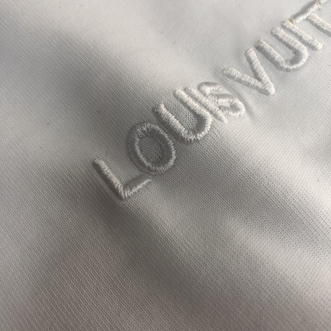 Louis Vuitton T-Shirt Style 014 detail view 2