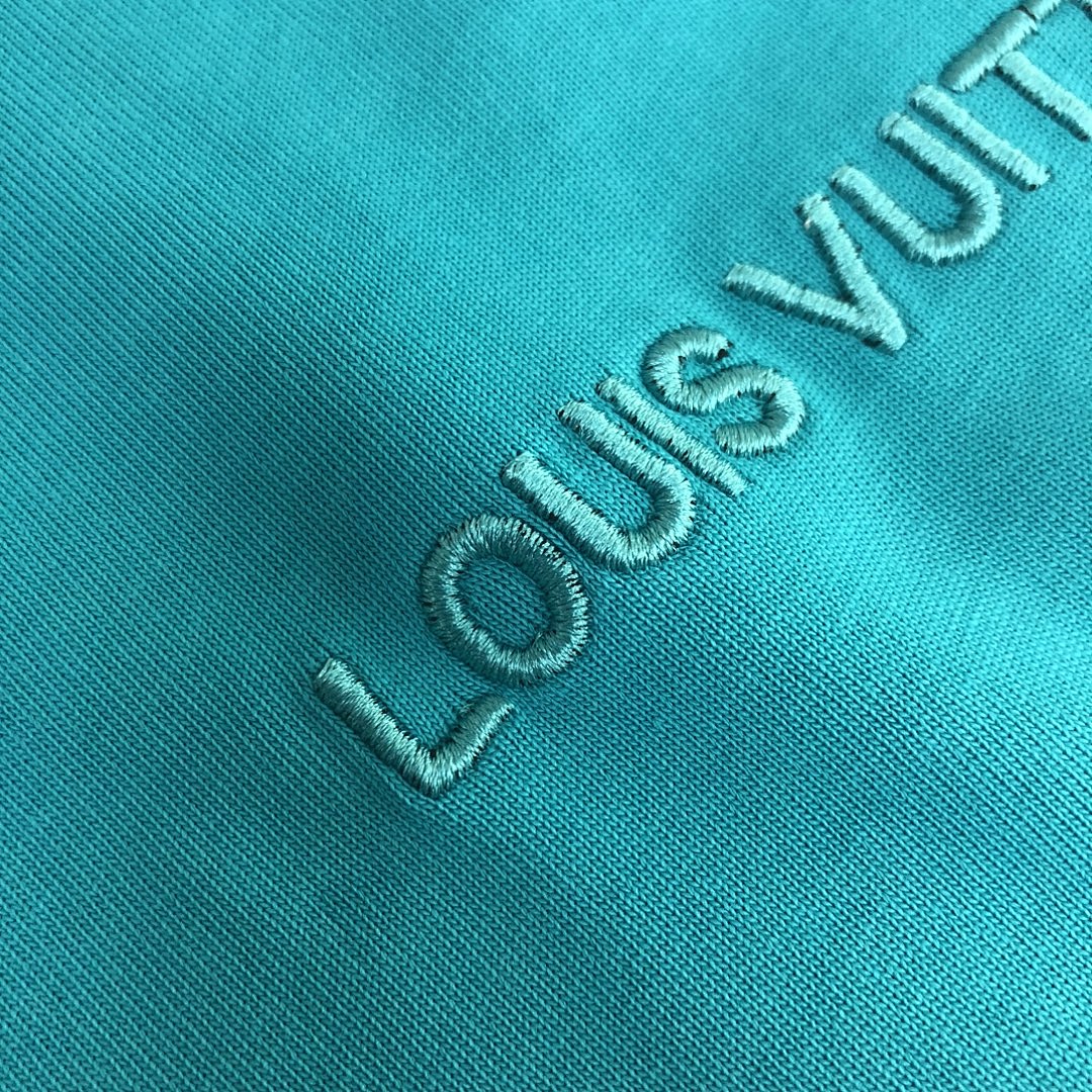 Louis Vuitton T-Shirt Style 015 detail view 2