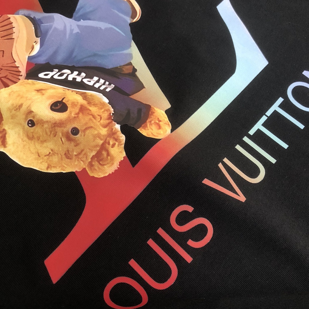 Louis Vuitton T-Shirt Style 018 detail view 1