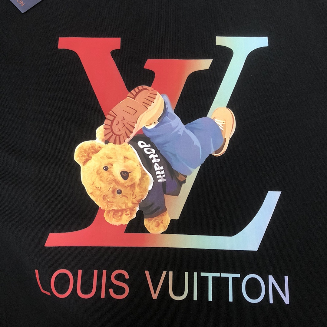 Louis Vuitton T-Shirt Style 018 detail view 2
