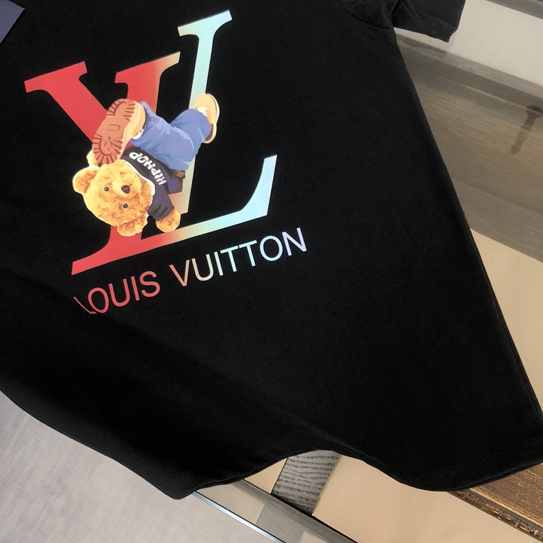 Louis Vuitton T-Shirt Style 018 detail view 5