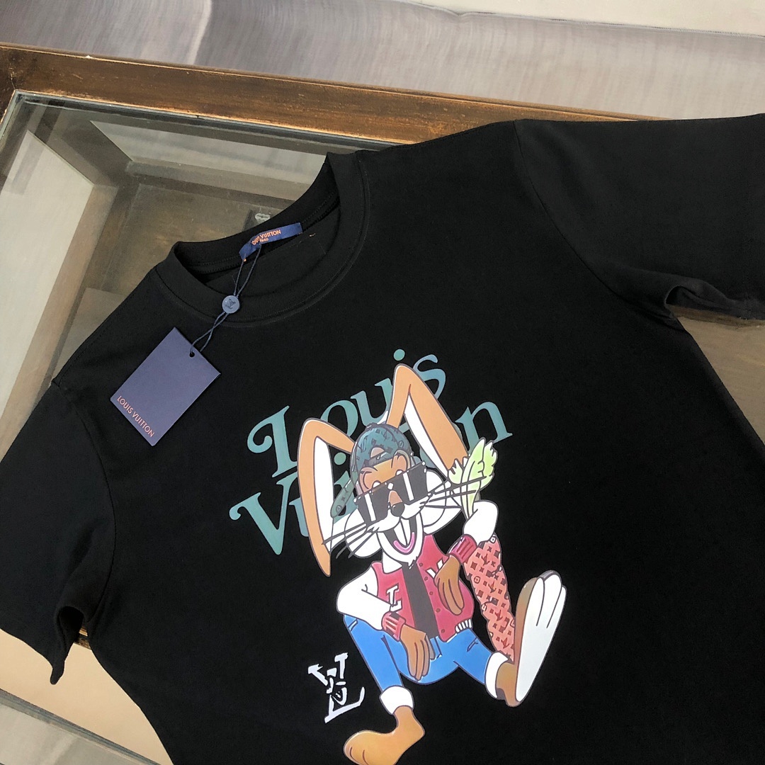 Louis Vuitton T-Shirt Style 020 detail view 7