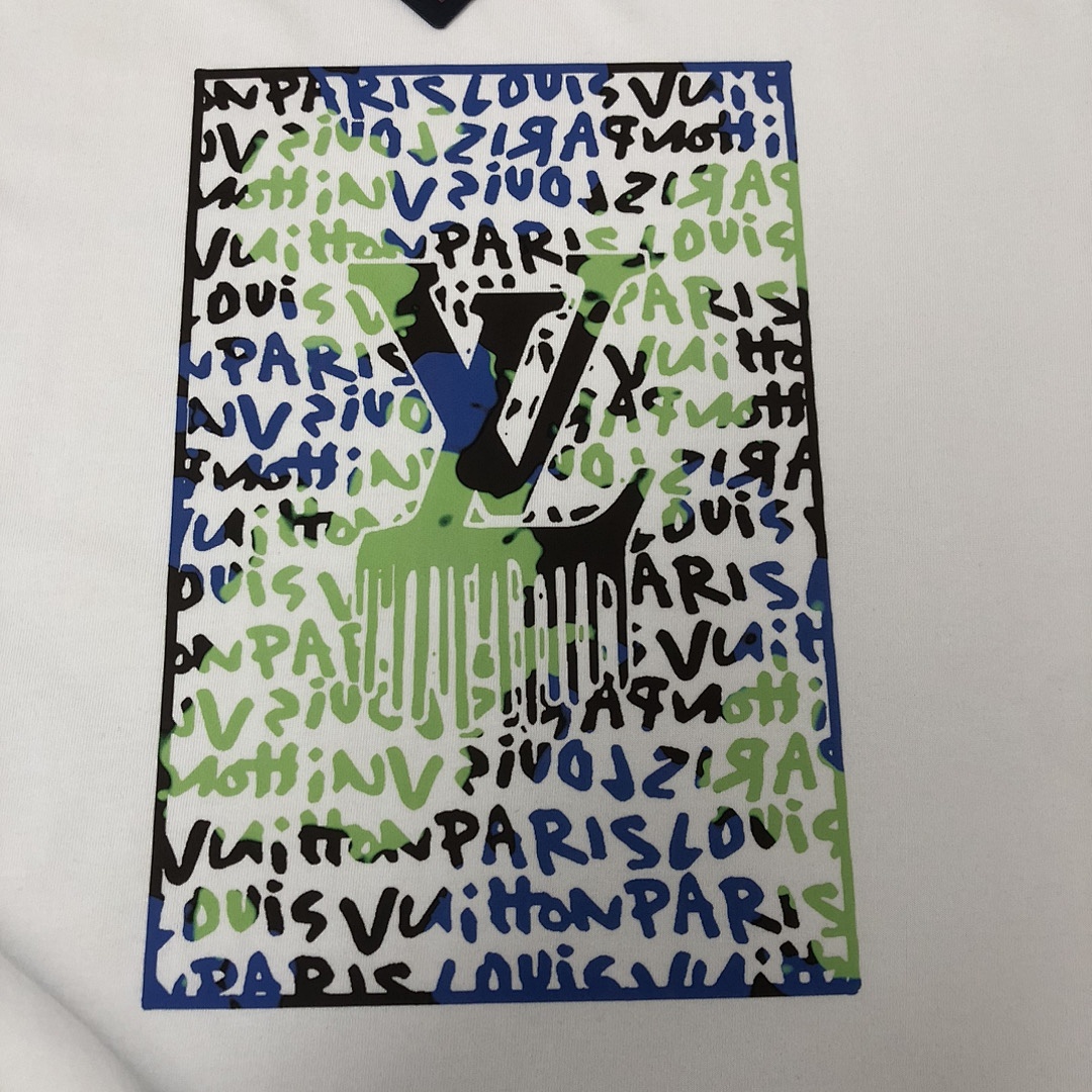 Louis Vuitton T-Shirt Style 022 detail view 3