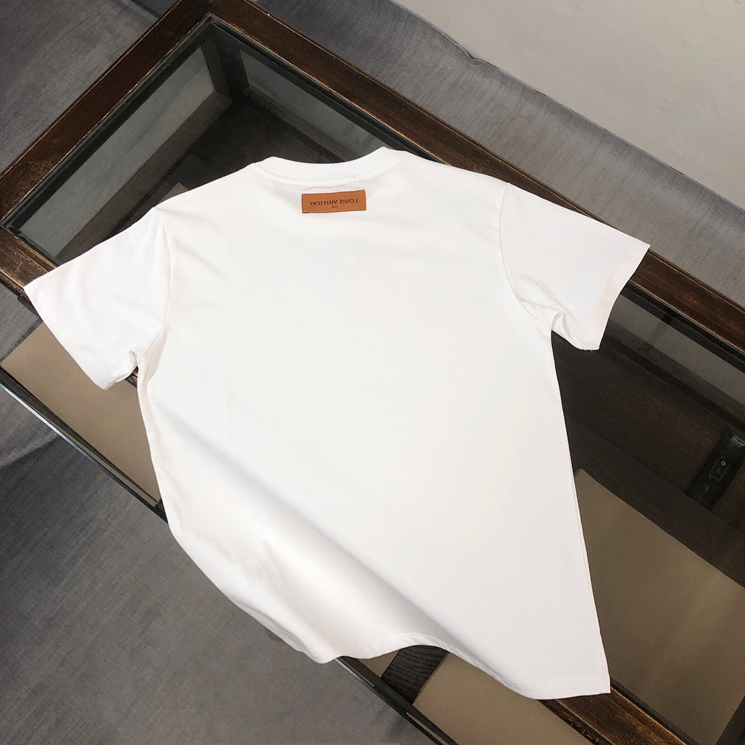Louis Vuitton T-Shirt Style 022 detail view 7