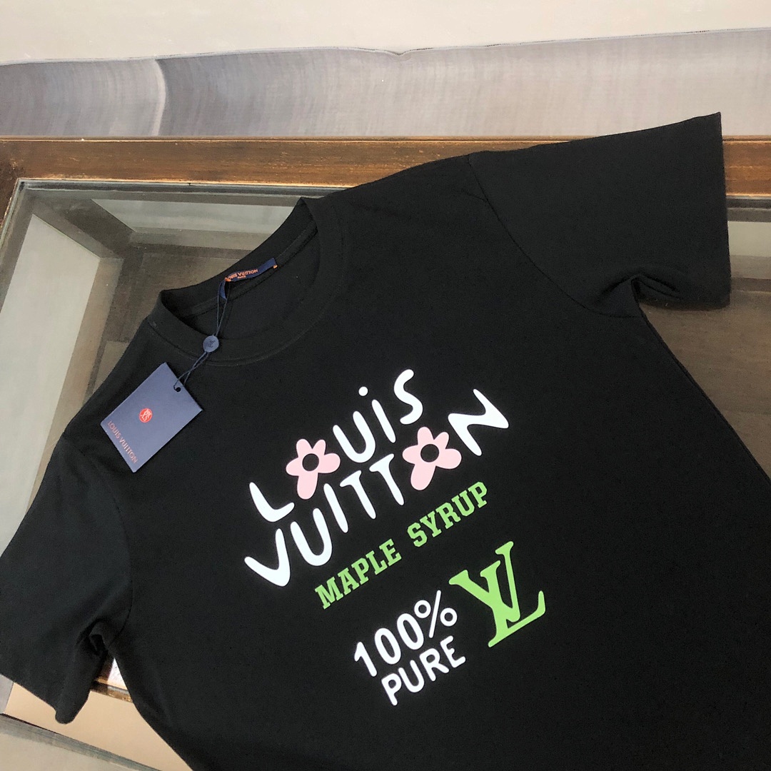 Louis Vuitton T-Shirt Style 023 detail view 7