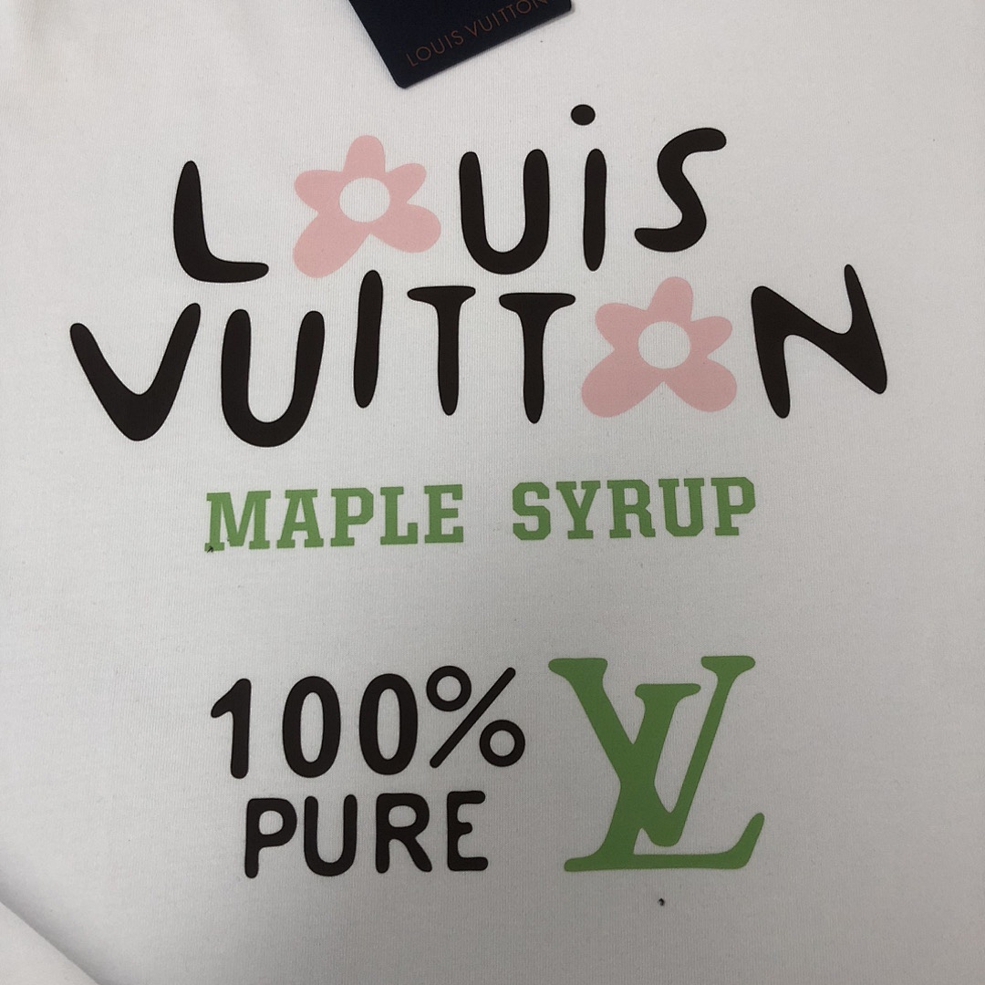 Louis Vuitton T-Shirt Style 024 detail view 4