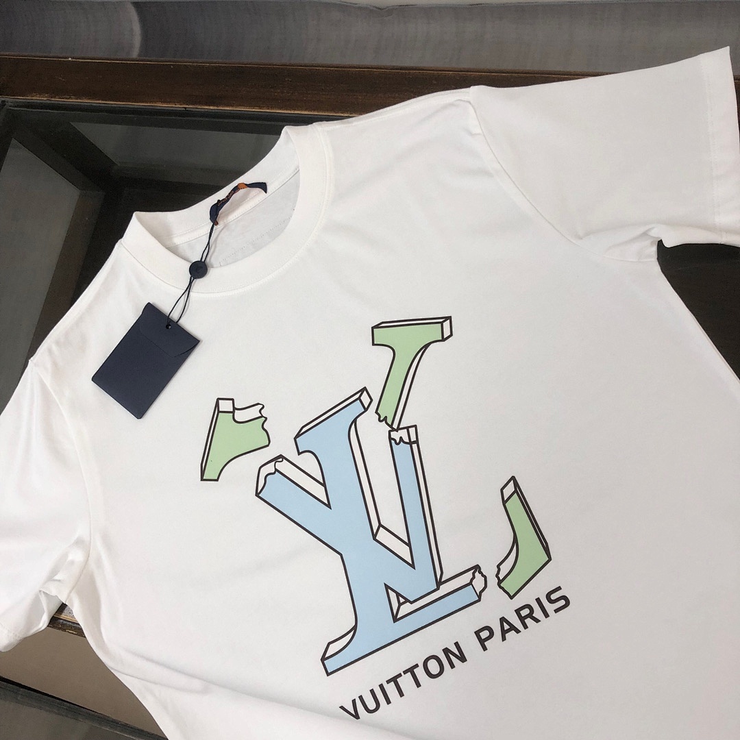 Louis Vuitton T-Shirt Style 030 detail view 7