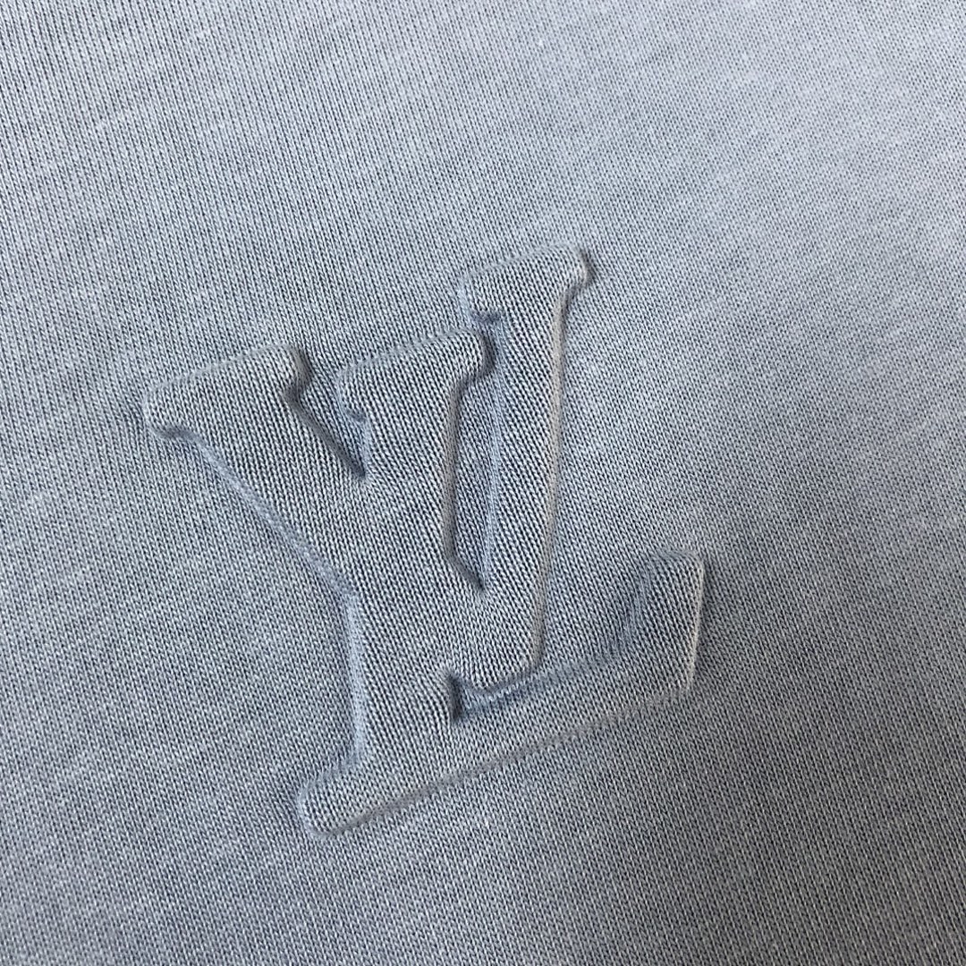 Louis Vuitton T-Shirt Style 033 detail view 3