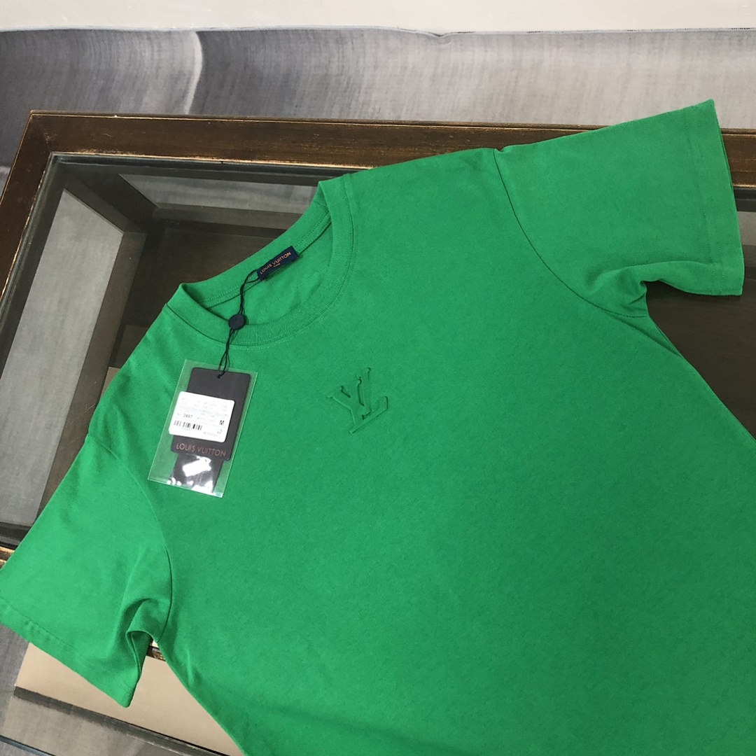 Louis Vuitton T-Shirt Style 034 detail view 6
