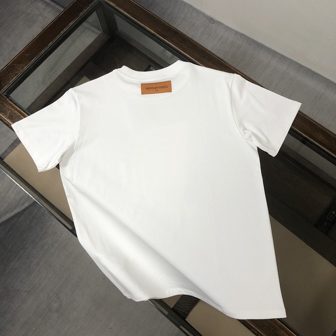 Louis Vuitton T-Shirt Style 036 detail view 5