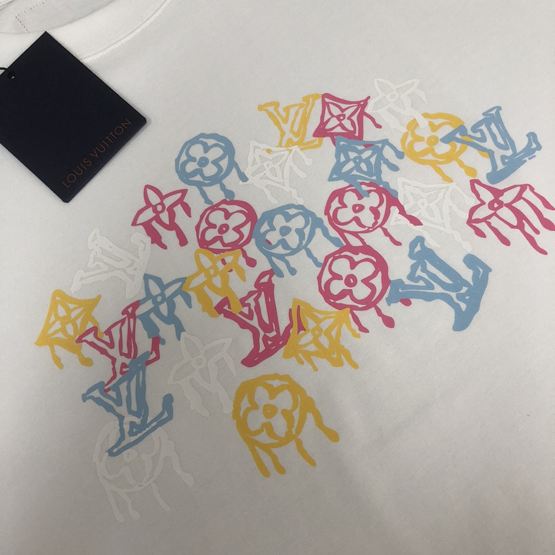 Louis Vuitton T-Shirt Style 038 detail view 4