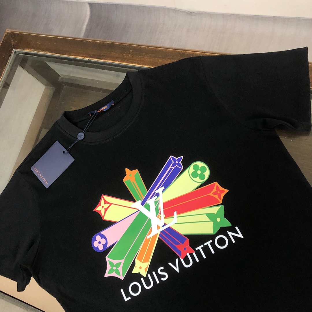 Louis Vuitton T-Shirt Style 041 detail view 7