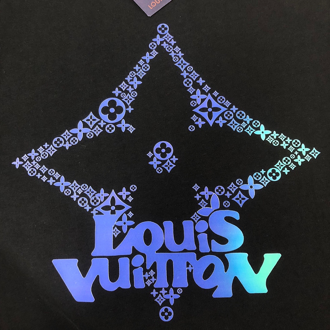 Louis Vuitton T-Shirt Style 045 detail view 2