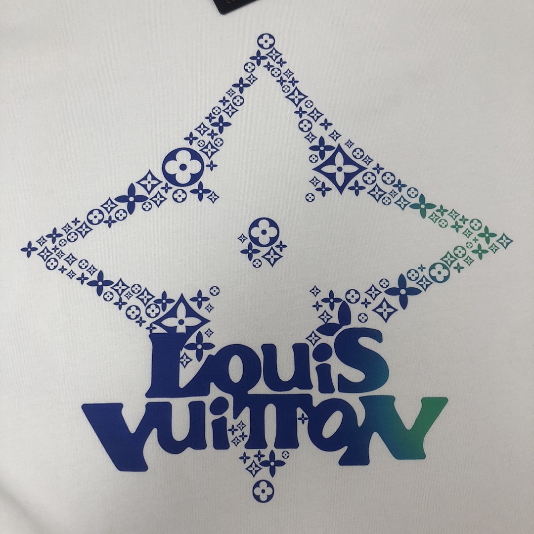 Louis Vuitton T-Shirt Style 046 detail view 4