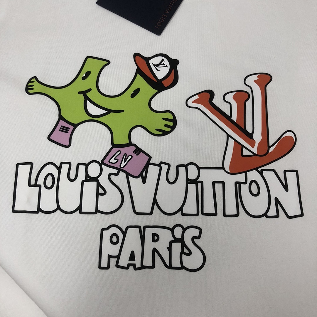 Louis Vuitton T-Shirt Style 048 detail view 3