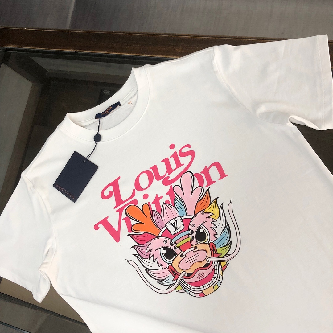 Louis Vuitton T-Shirt Style 054 detail view 6
