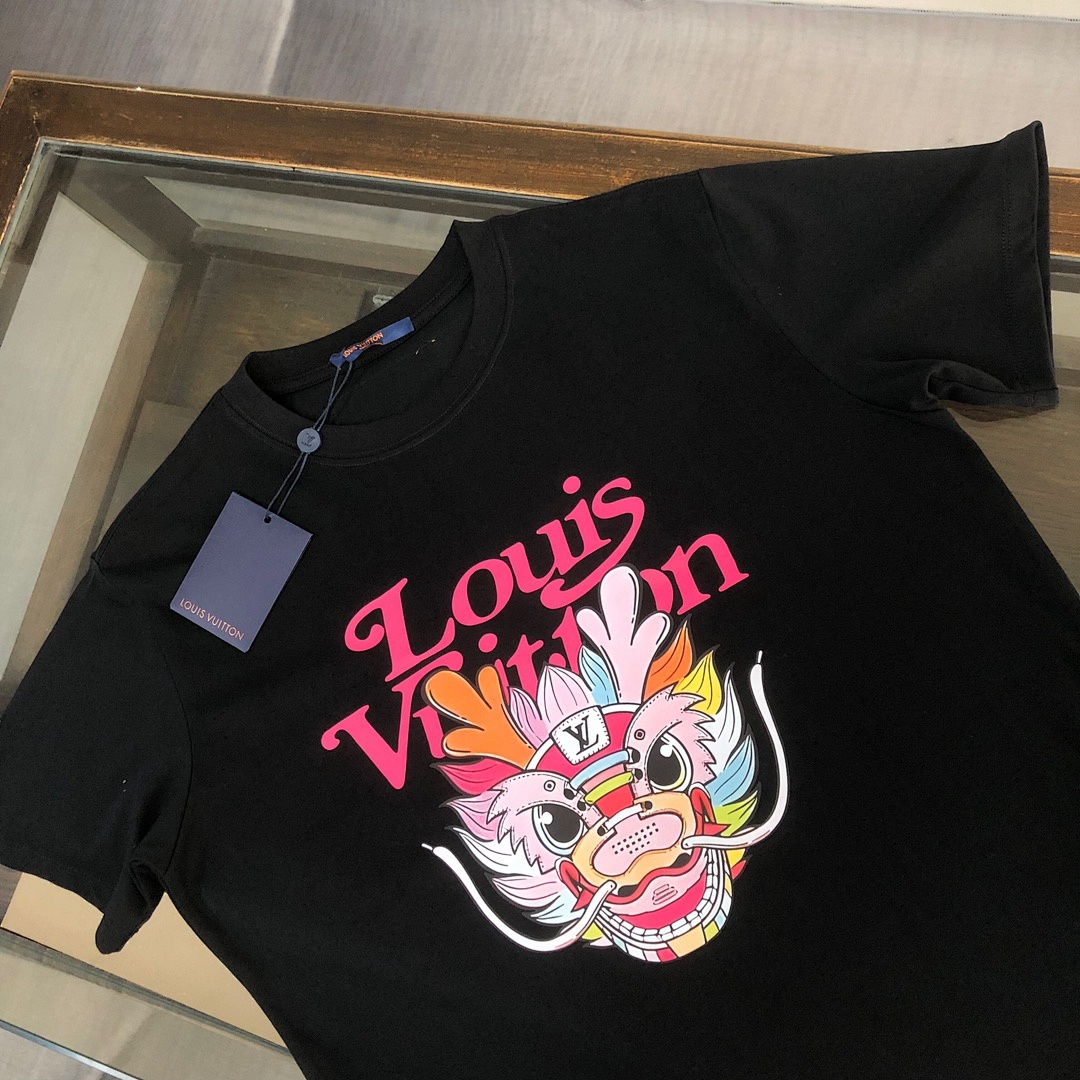 Louis Vuitton T-Shirt Style 055 detail view 5