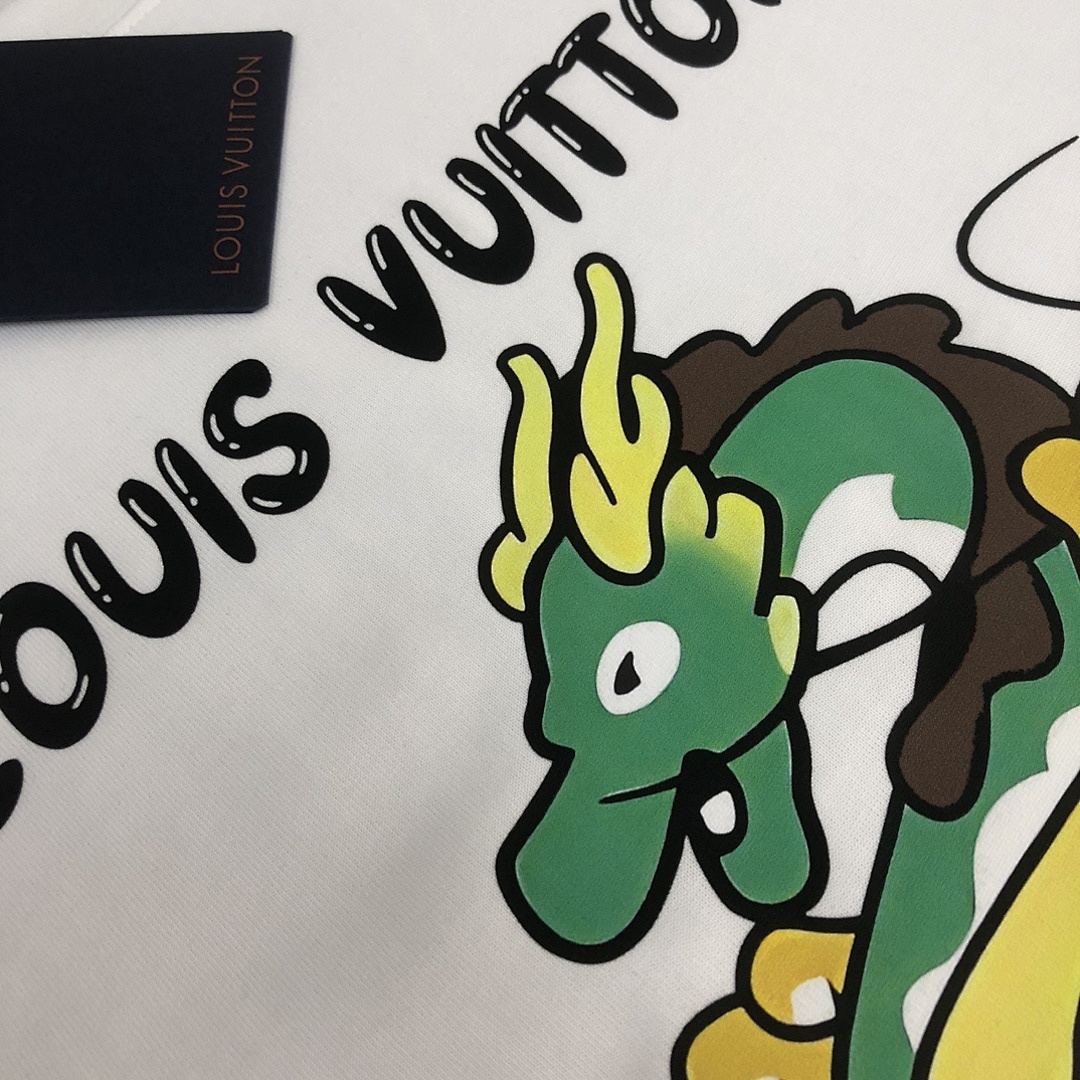 Louis Vuitton T-Shirt Style 059 detail view 1