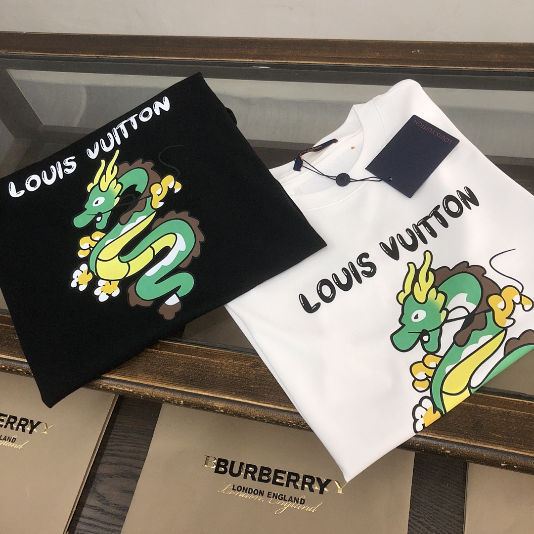 Louis Vuitton T-Shirt Style 059 detail view 3