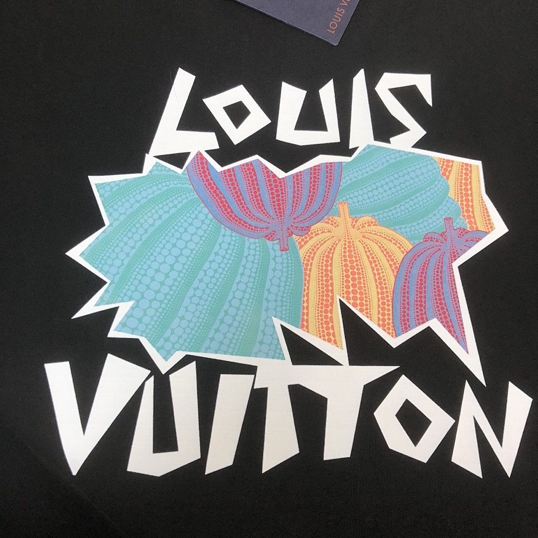 Louis Vuitton T-Shirt Style 065 detail view 2