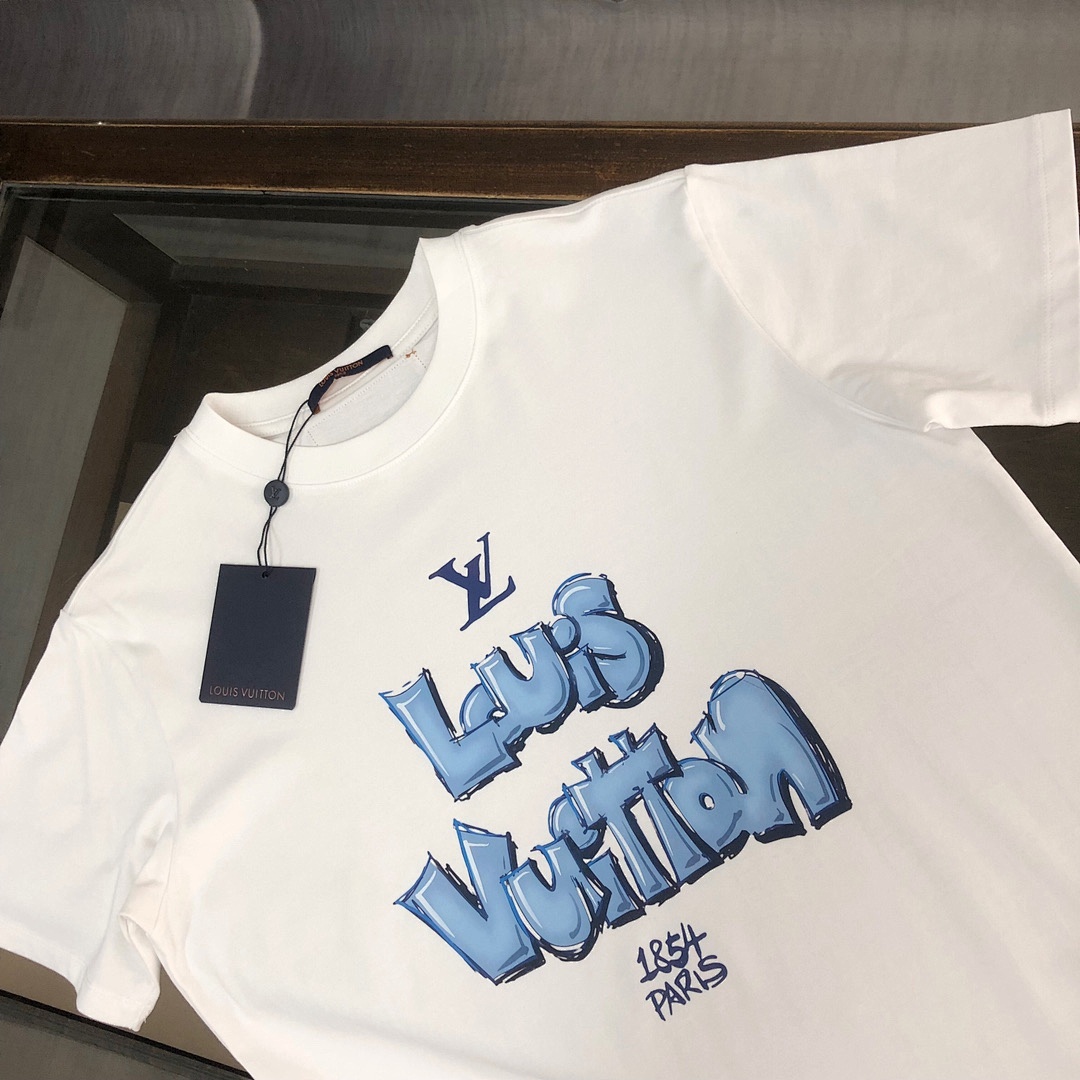 Louis Vuitton T-Shirt Style 068 detail view 7
