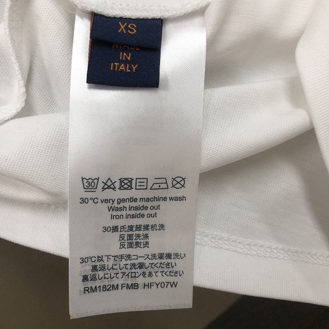 Louis Vuitton T-Shirt Style 070 main view