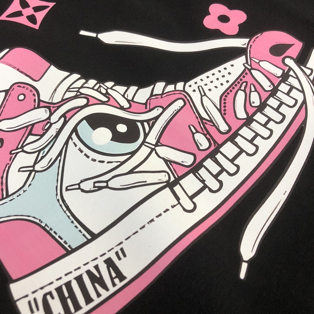 Louis Vuitton T-Shirt Style 071 detail view 1
