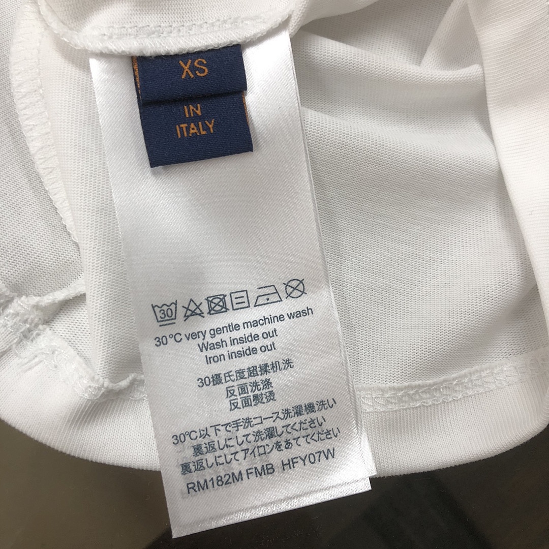 Louis Vuitton T-Shirt Style 072 main view