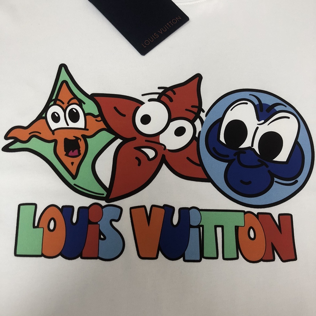 Louis Vuitton T-Shirt Style 072 detail view 3