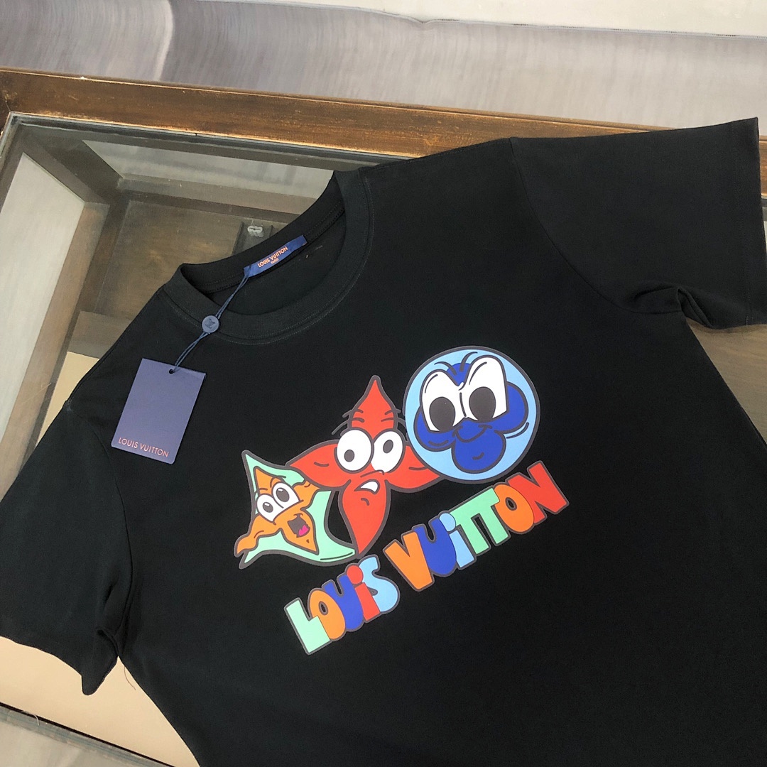Louis Vuitton T-Shirt Style 073 detail view 7