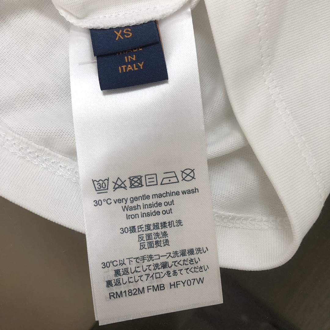 Louis Vuitton T-Shirt Style 074 main view