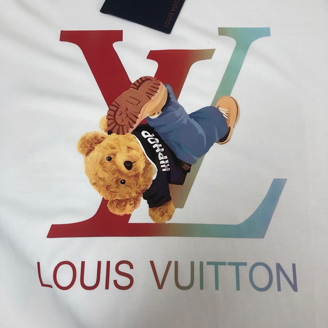 Louis Vuitton T-Shirt Style 074 detail view 2