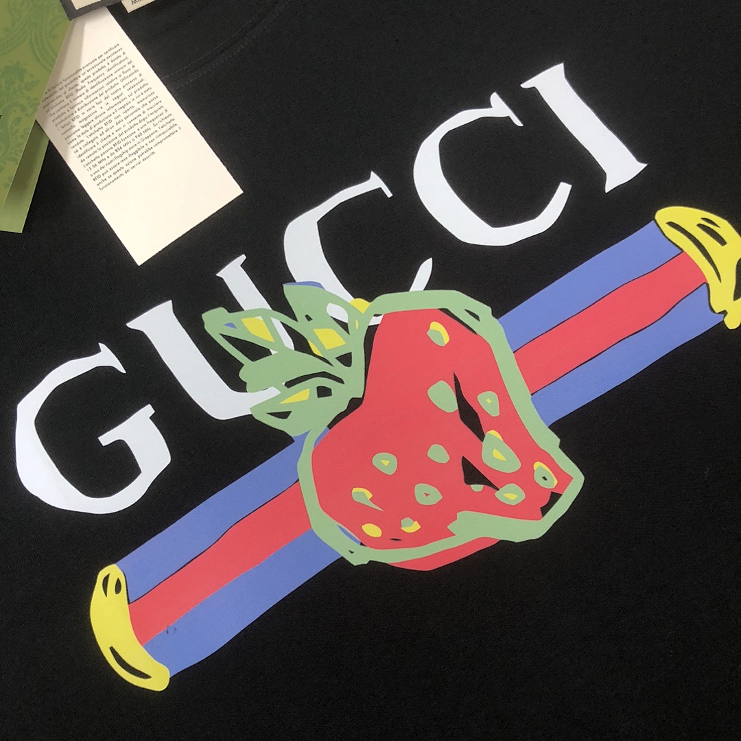 Gucci T-Shirt Style 007 detail view 2