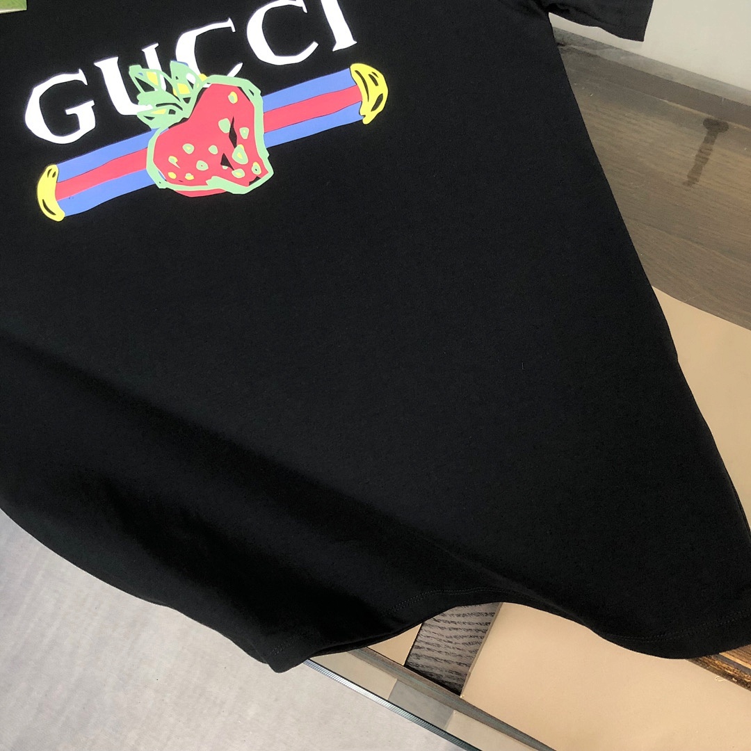 Gucci T-Shirt Style 007 detail view 5