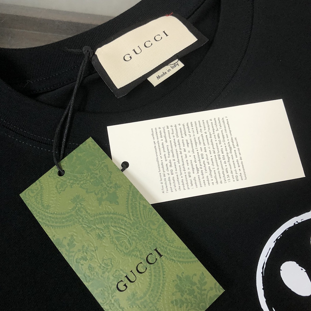 Gucci T-Shirt Style 008 detail view 3