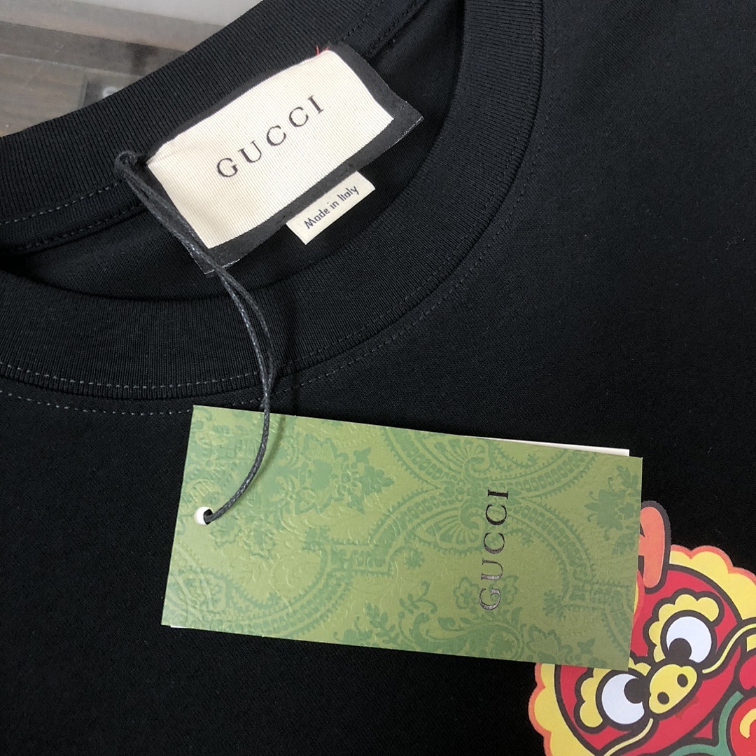 Gucci T-Shirt Style 010 detail view 4