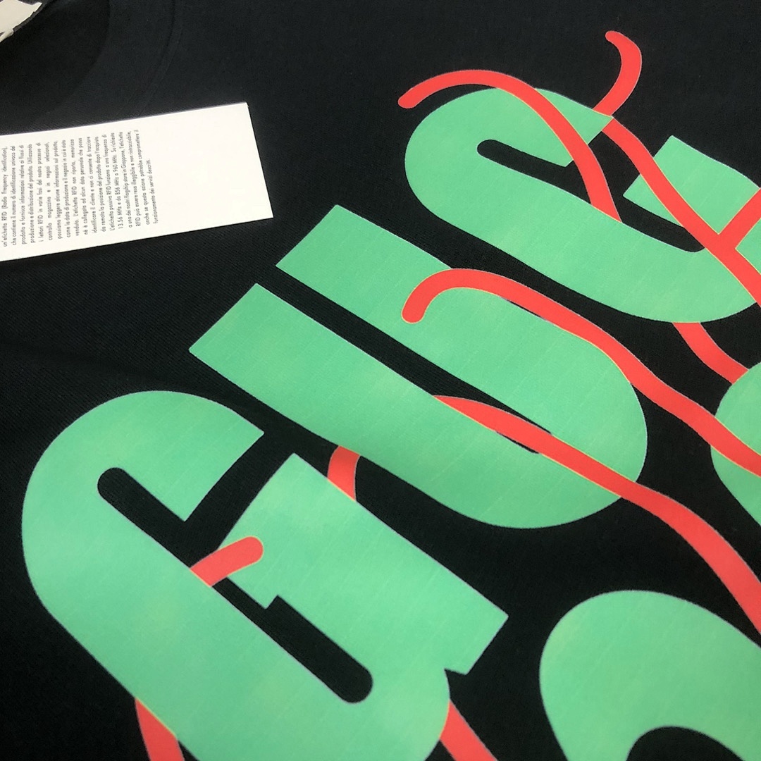 Gucci T-Shirt Style 013 detail view 5