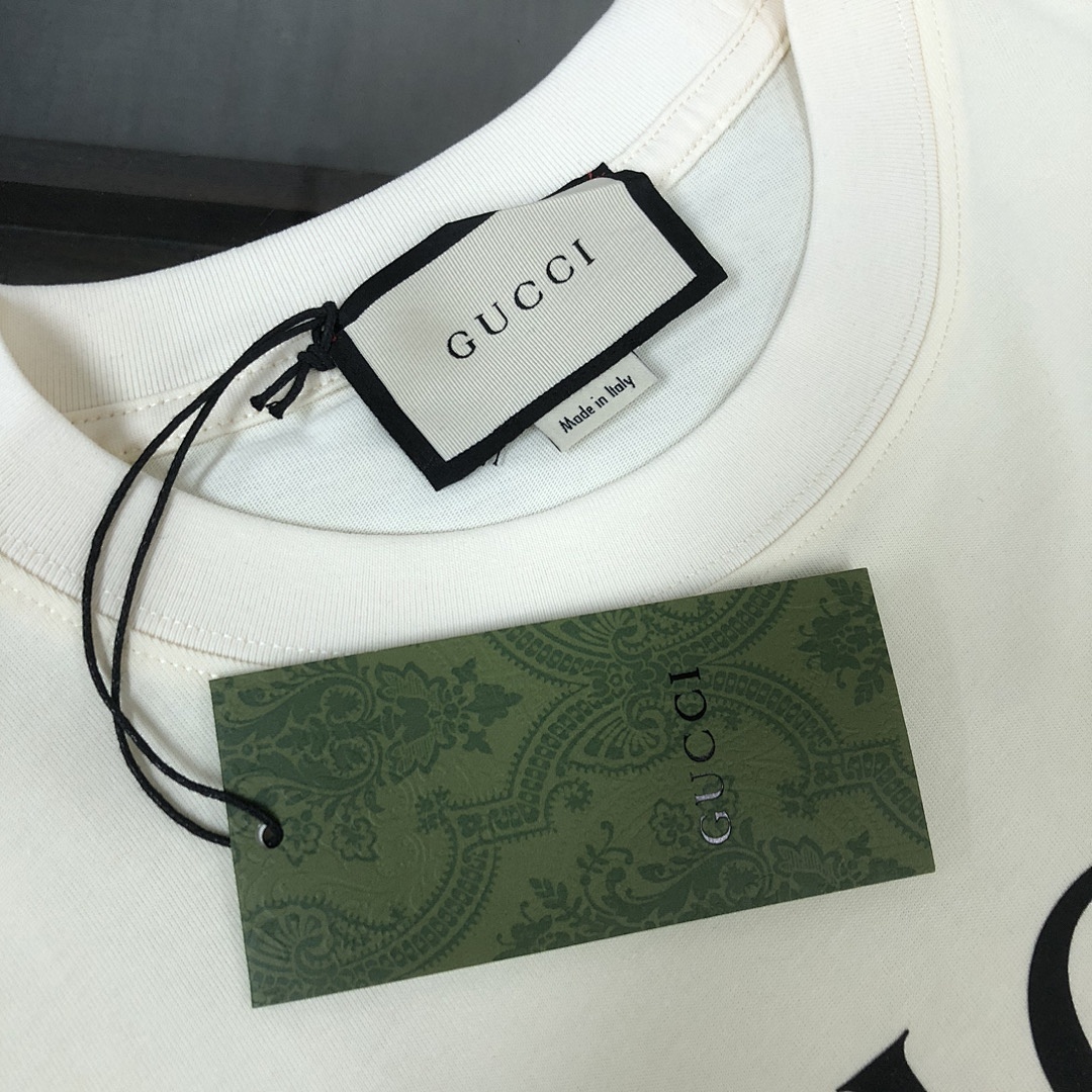 Gucci T-Shirt Style 017 detail view 2