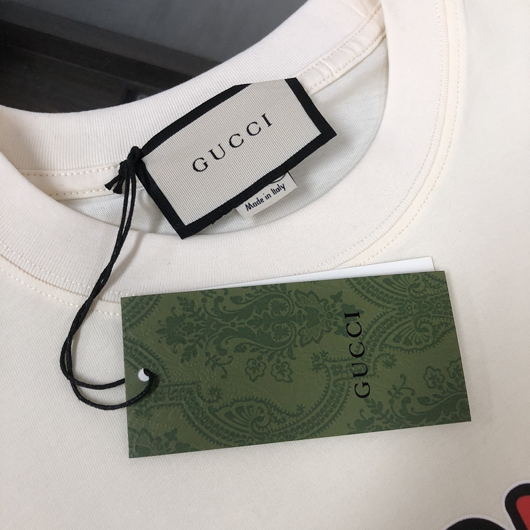 Gucci T-Shirt Style 021 detail view 1