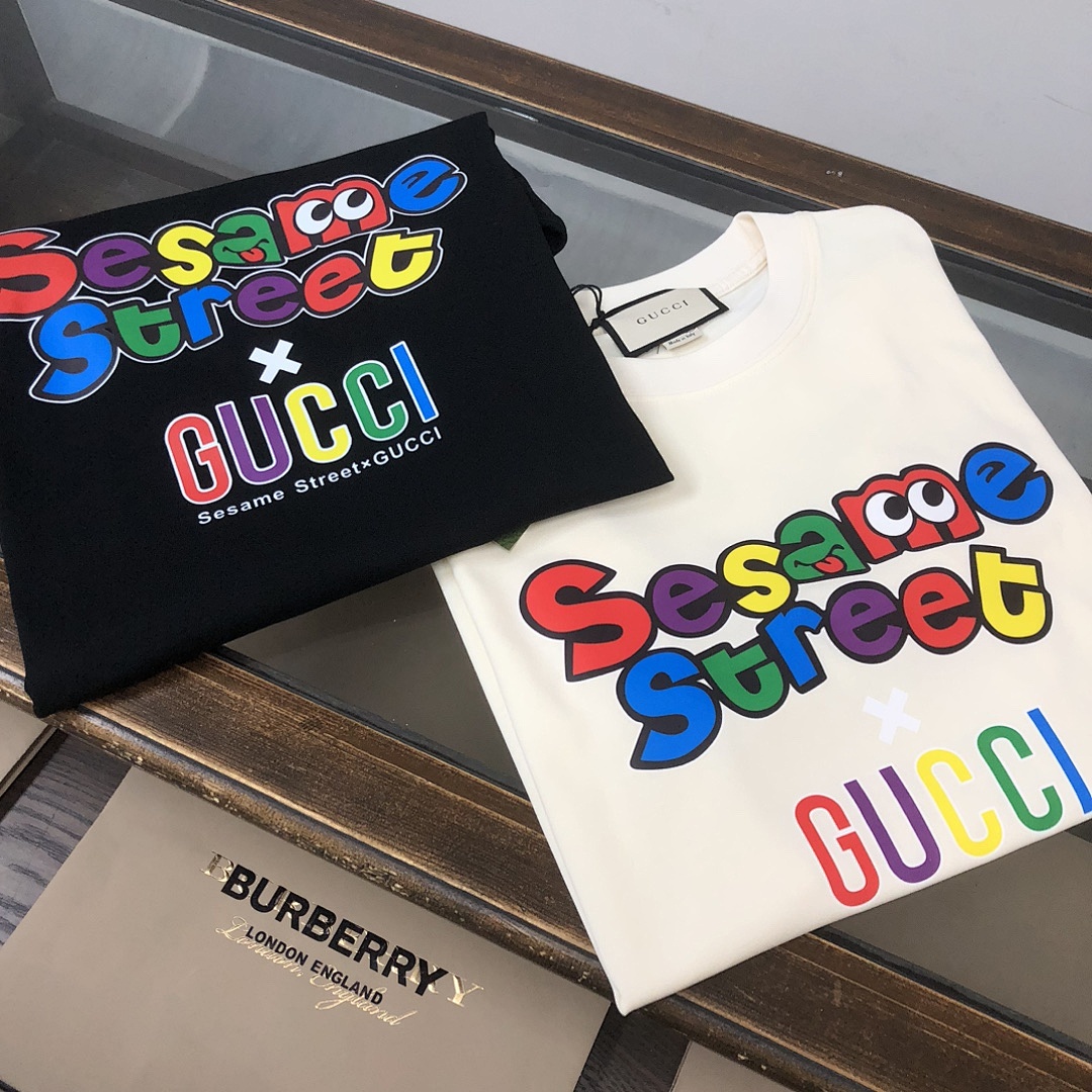 Gucci T-Shirt Style 021 detail view 2
