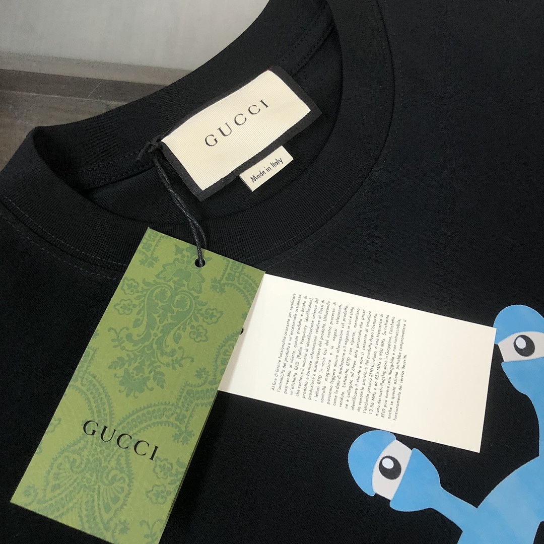 Gucci T-Shirt Style 024 detail view 2
