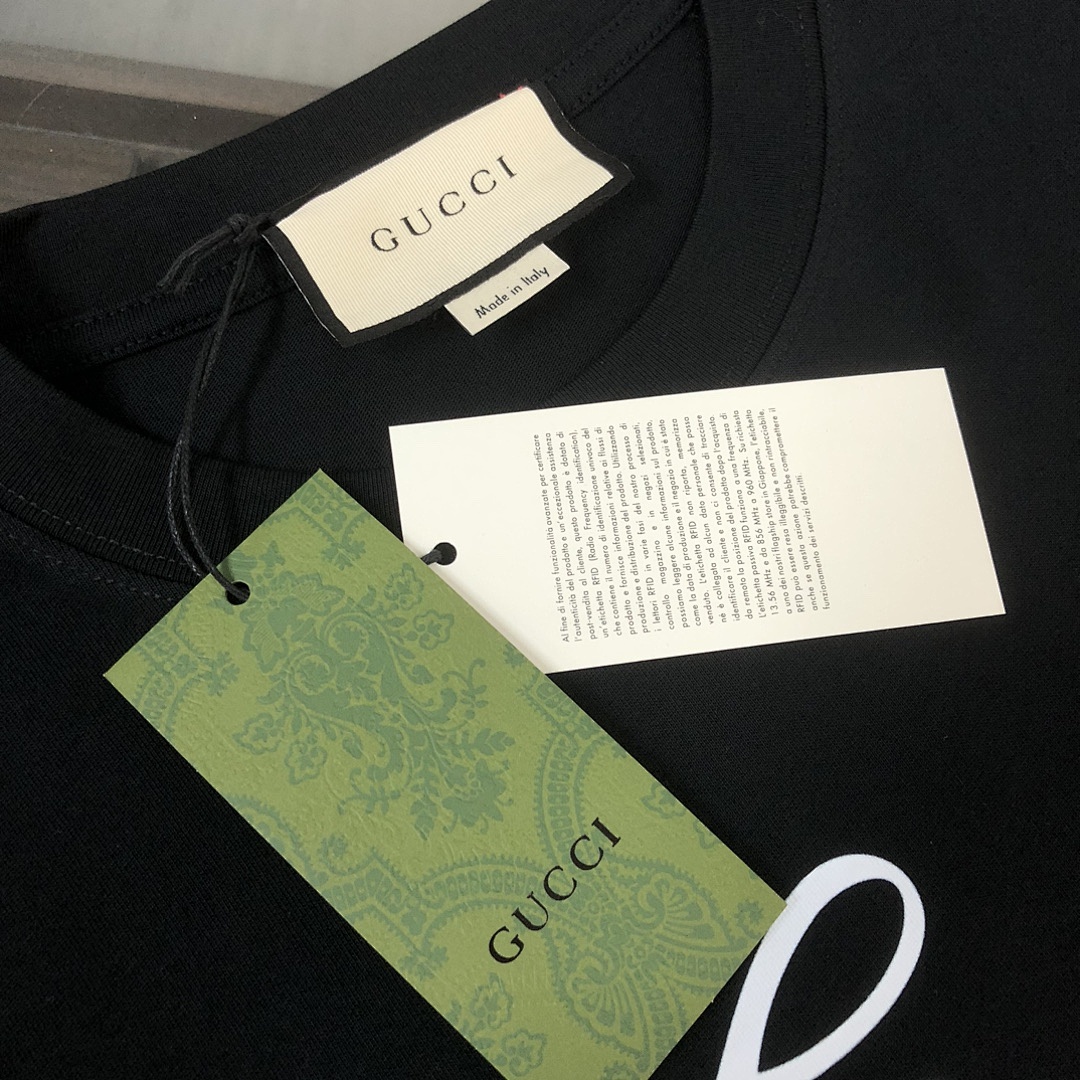 Gucci T-Shirt Style 027 detail view 3