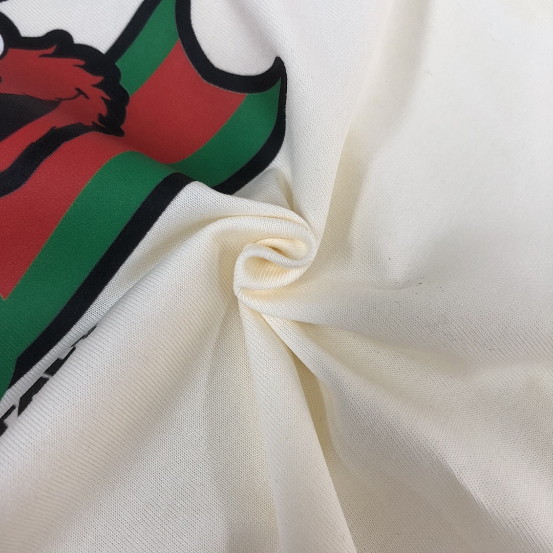 Gucci T-Shirt Style 028 detail view 1