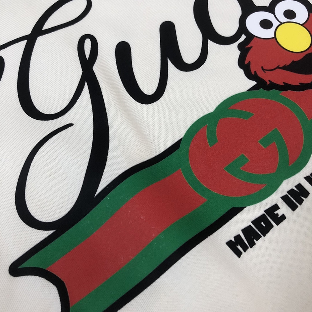 Gucci T-Shirt Style 028 detail view 2