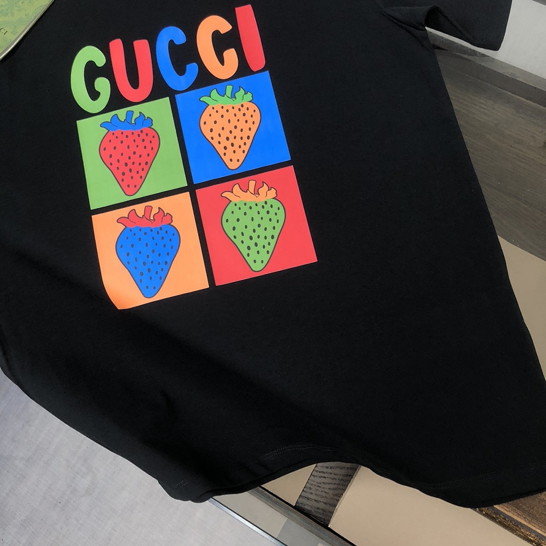 Gucci T-Shirt Style 031 detail view 5