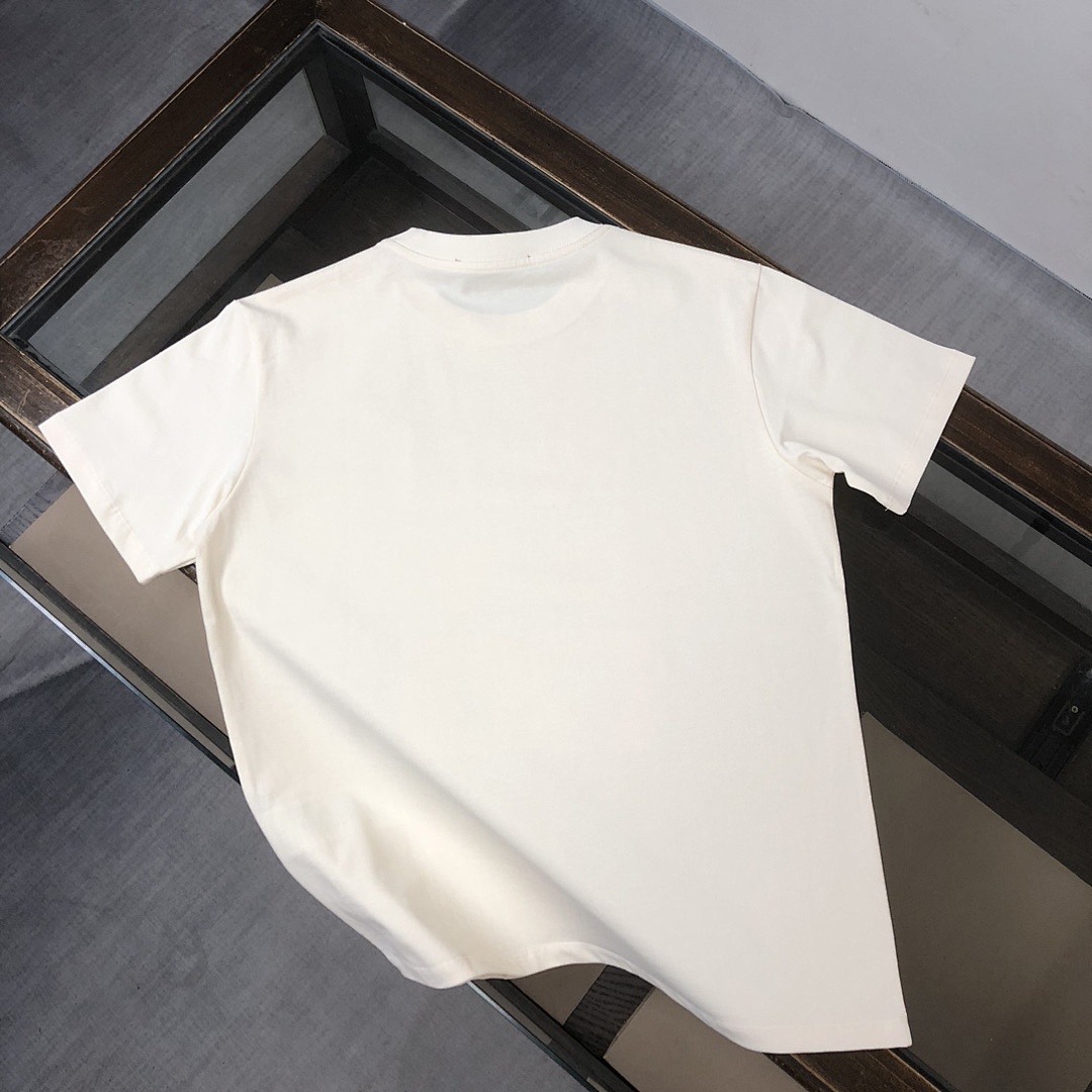 Gucci T-Shirt Style 032 detail view 5